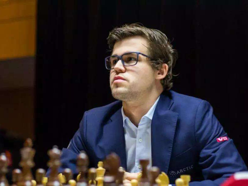 卡尔森 Magnus Carlsen